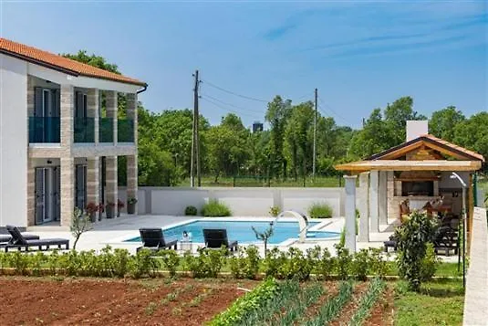 Attractive Villa 풀라 크로아티아